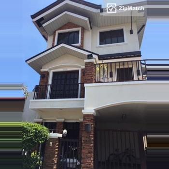 4 Bedroom House and Lot For Sale in Greenwoods Executive Village