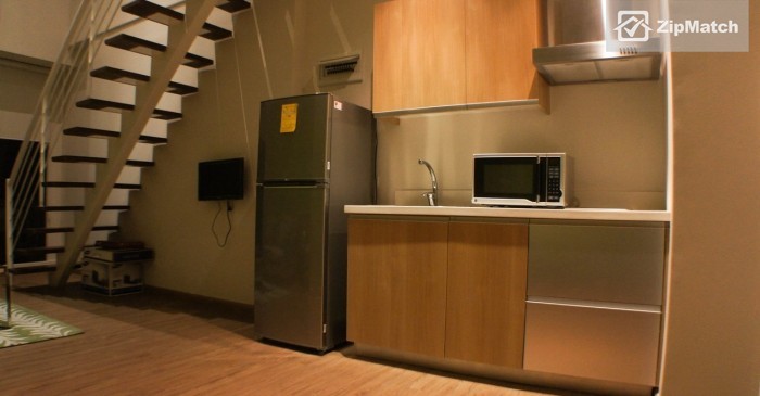                                     1 Bedroom
                                 Makati - 1BR condo (loft type) - Gramercy Residences (22nd floor) big photo 13