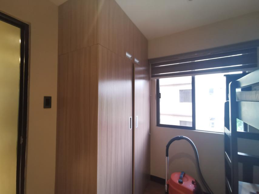                                     2 Bedroom
                                 2 Bedroom Condominium Unit in Arista Place big photo 10