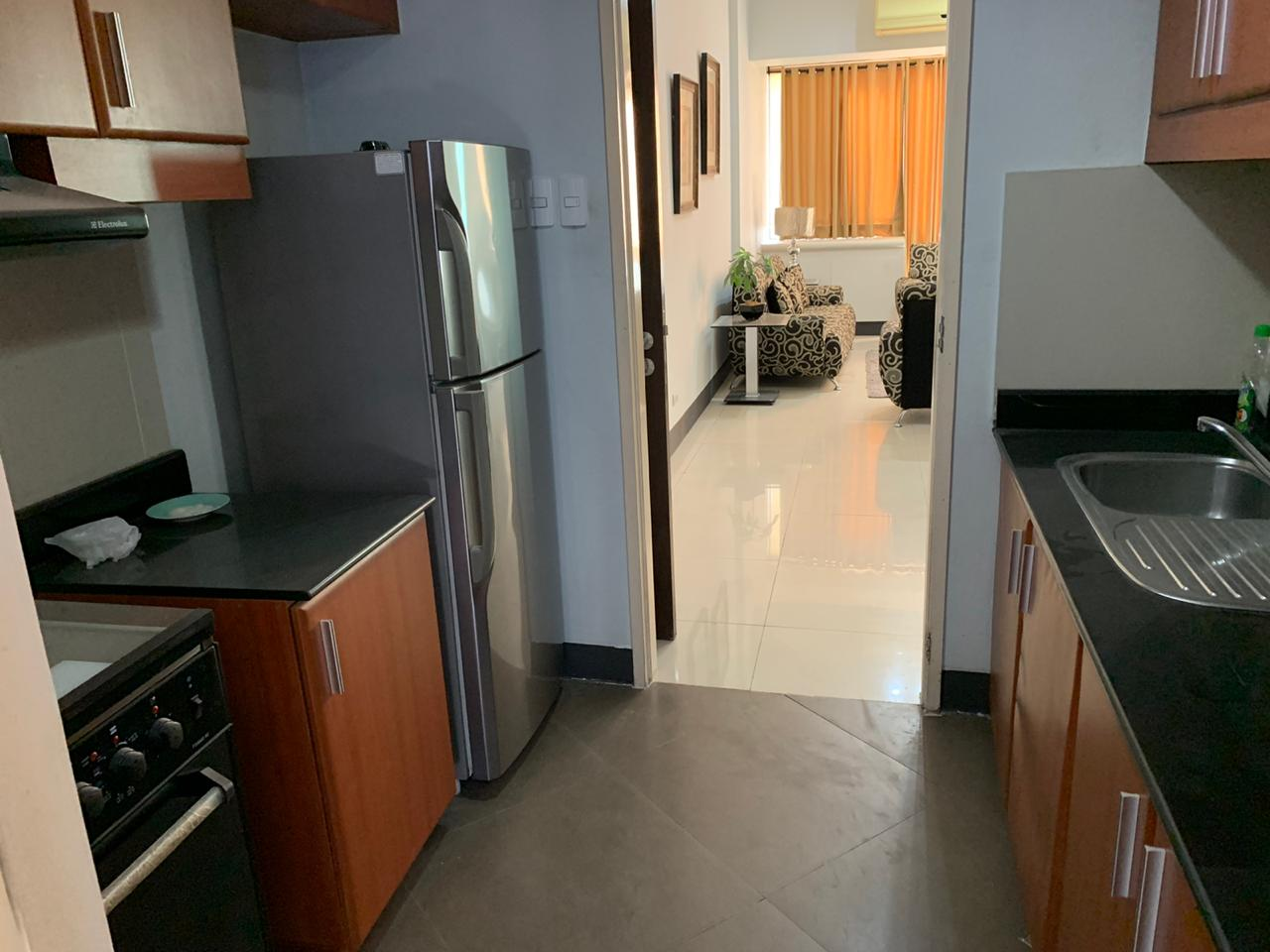                                     2 Bedroom
                                 2 Bedroom Condominium Unit in Bonifacio Global City big photo 5