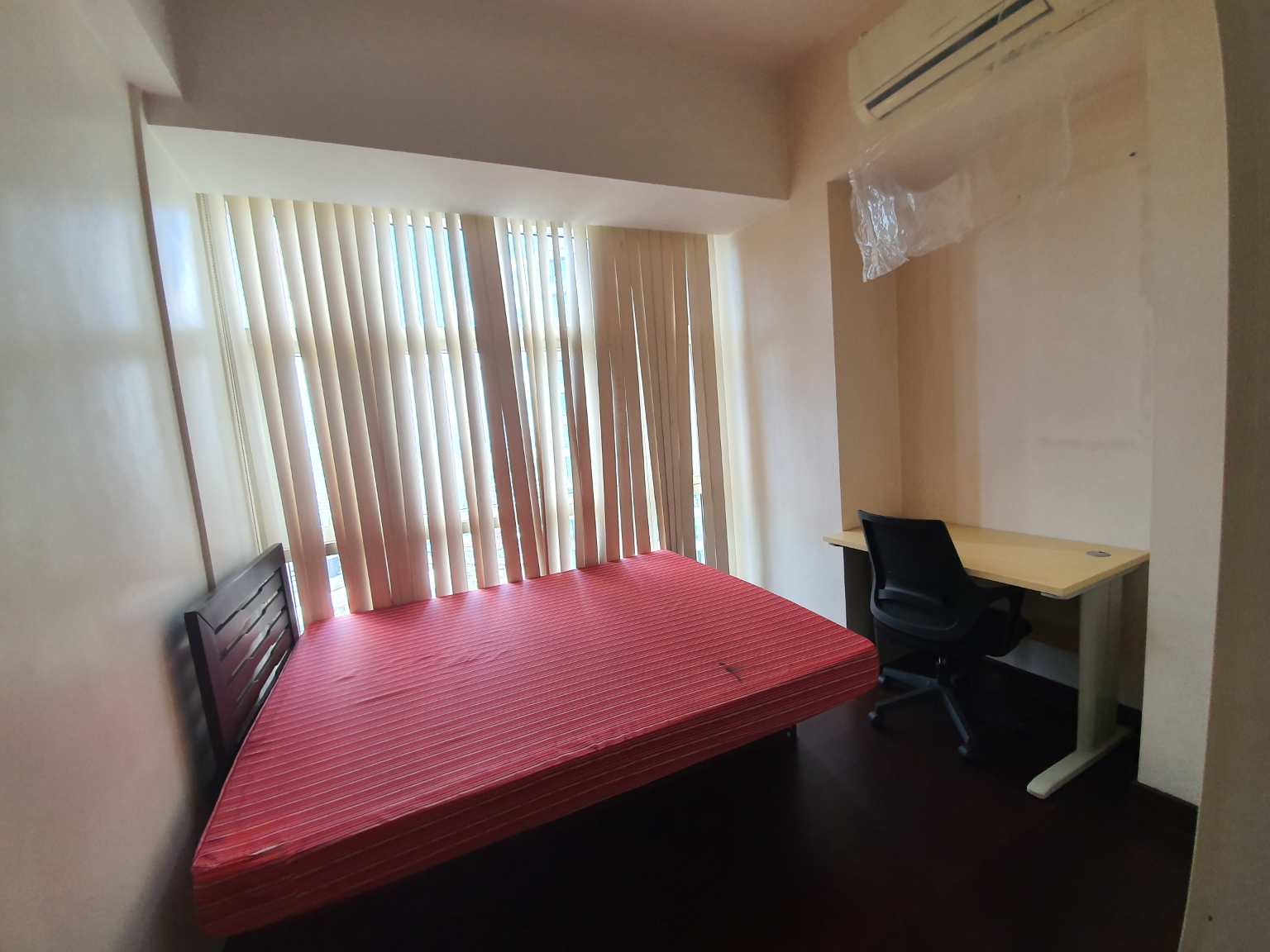                                     2 Bedroom
                                 2 Bedroom Condominium Unit in Ortigas Center big photo 13