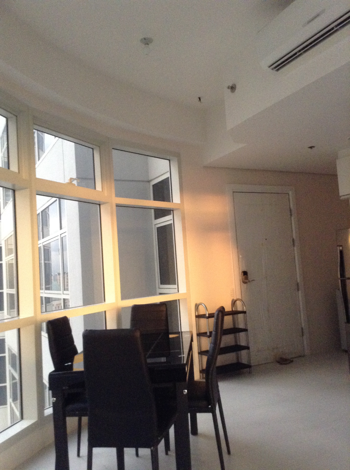                                     2 Bedroom
                                 2 Bedroom Condominium Unit in Ortigas Center big photo 4