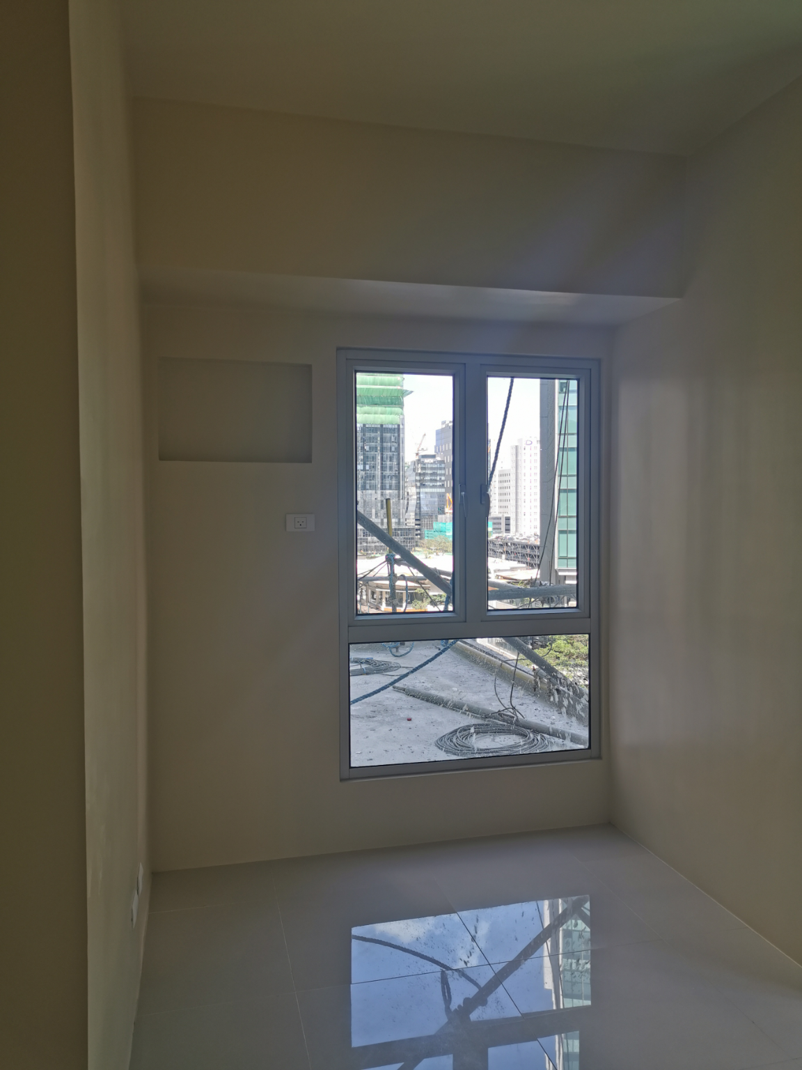                                     2 Bedroom
                                 2 Bedroom Condominium Unit in The Montane big photo 3