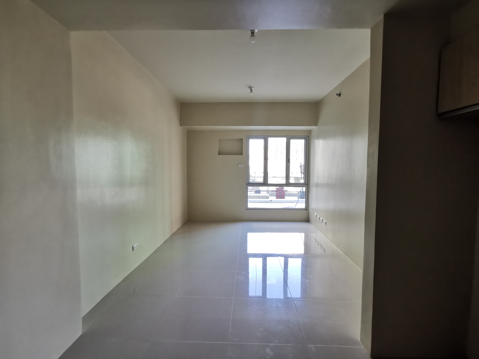                                     2 Bedroom
                                 2 Bedroom Condominium Unit in The Montane big photo 8