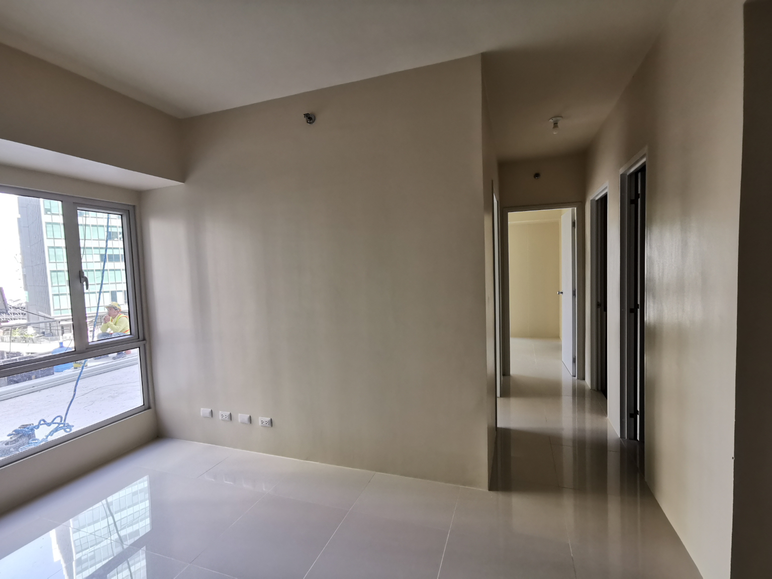                                     2 Bedroom
                                 2 Bedroom Condominium Unit in The Montane big photo 7