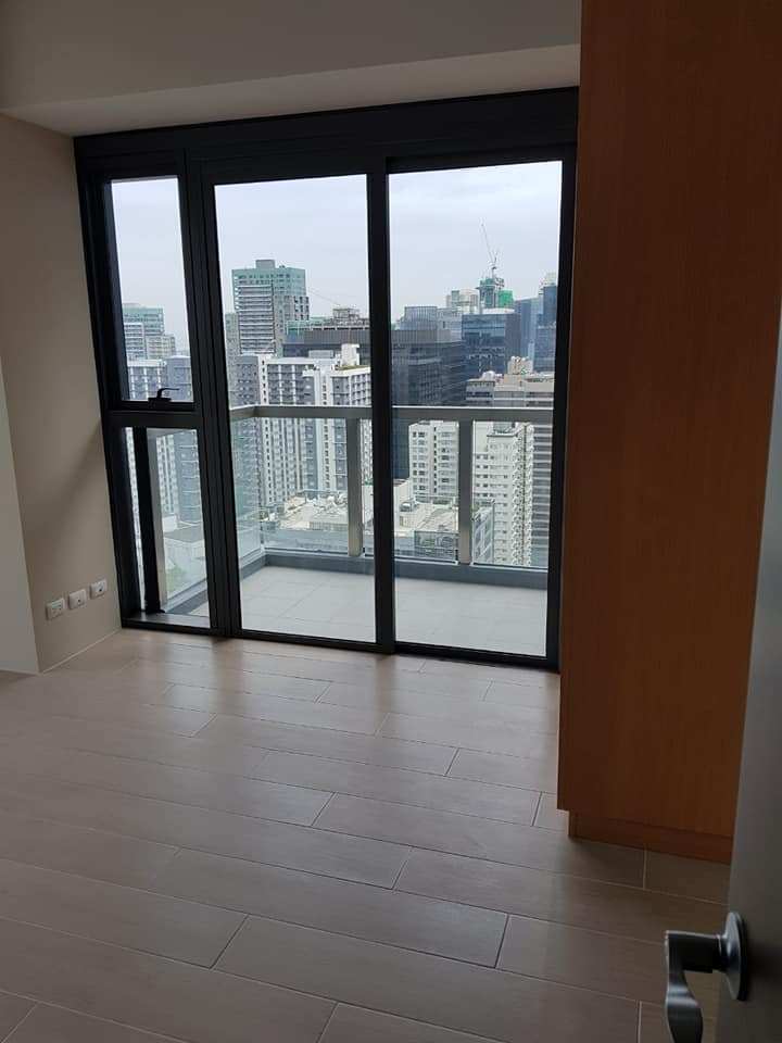                                     2 Bedroom
                                 2 Bedroom Condominium Unit in Bonifacio Global City big photo 2