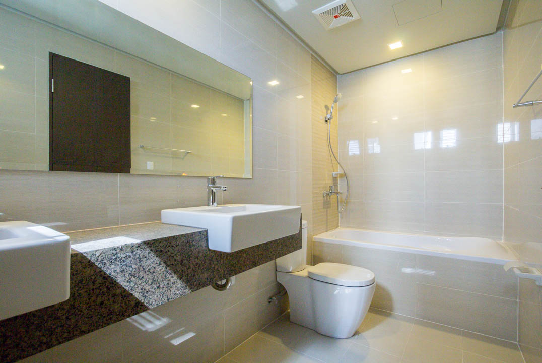                                     4 Bedroom
                                 4 Bedroom Condominium Unit in Bonifacio Global City big photo 10