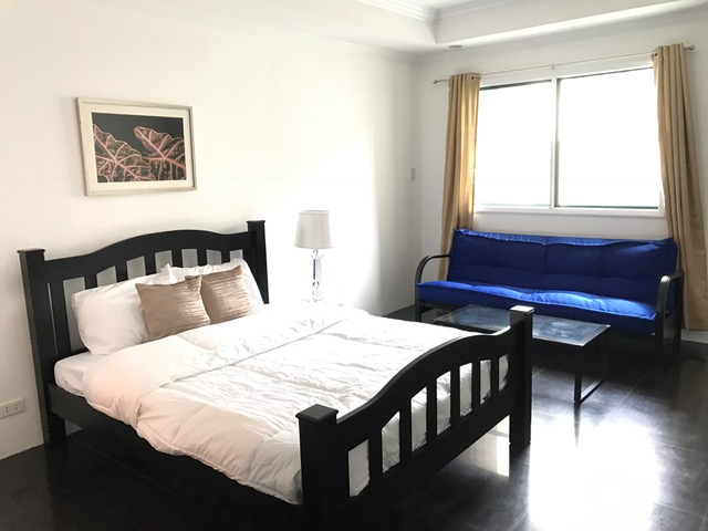                                     1 Bedroom
                                 0 Bedroom Condominium Unit in Alpha Salcedo big photo 1