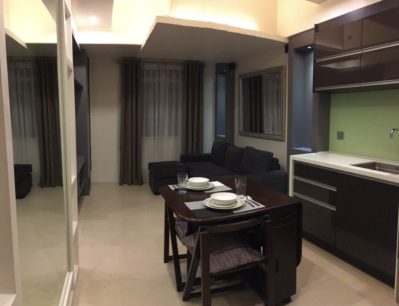                                     1 Bedroom
                                 1 Bedroom Condominium Unit in The Exchange Regency big photo 2