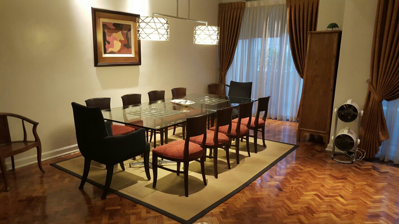                                     3 Bedroom
                                 3 Bedroom Condominium Unit in Three Salcedo Place big photo 3