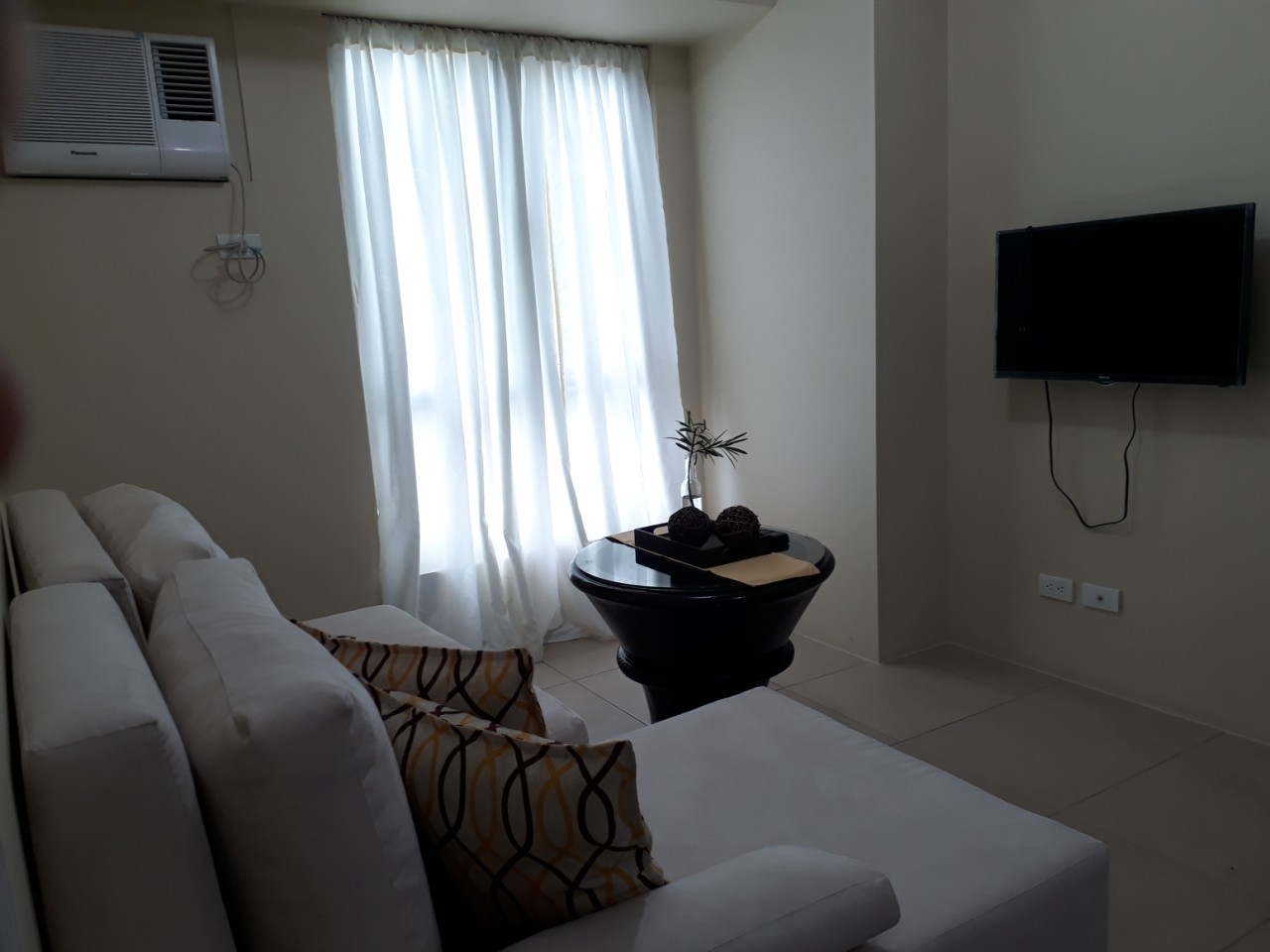                                     1 Bedroom
                                 1 Bedroom Condominium Unit in Bonifacio Global City big photo 2