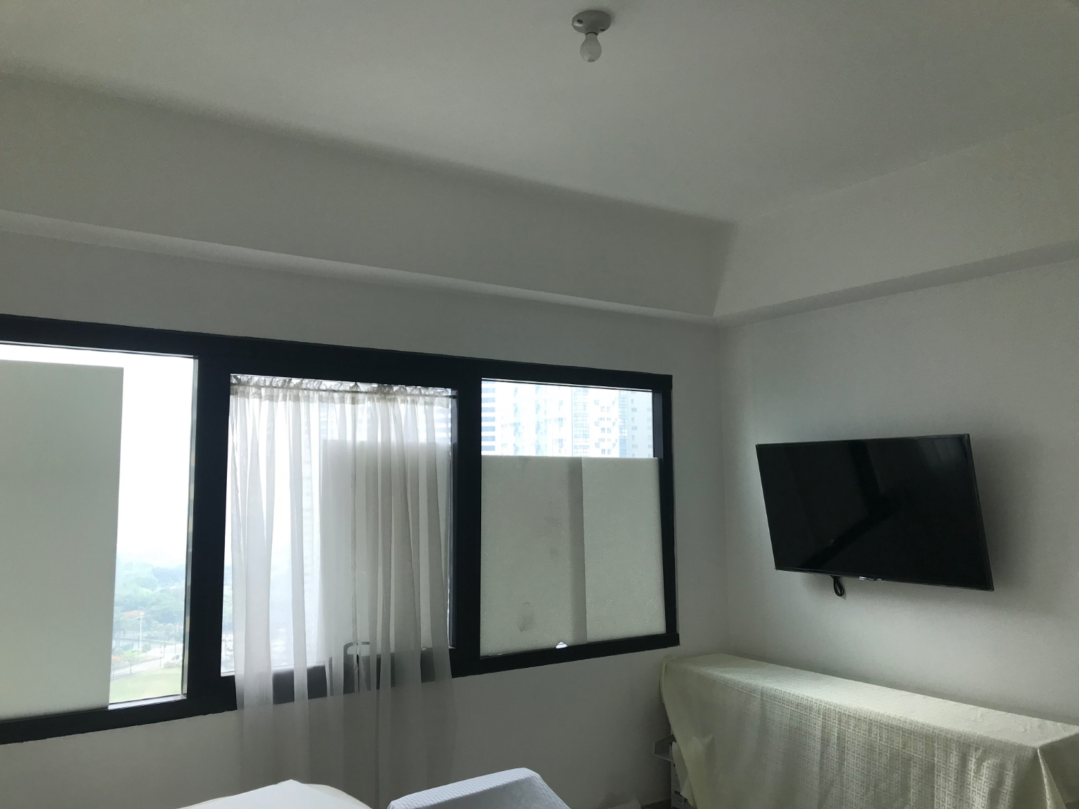                                     1 Bedroom
                                 1 Bedroom Condominium Unit in Icon Plaza big photo 6