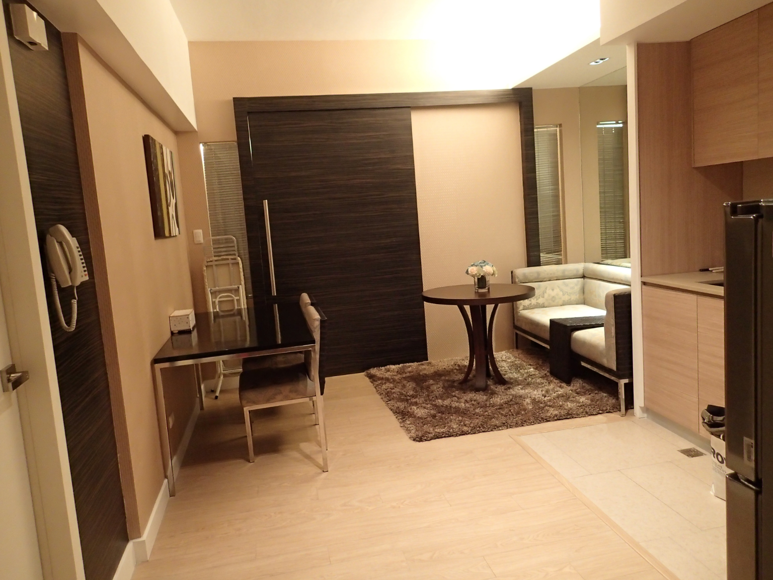                                     1 Bedroom
                                 1 Bedroom Condominium Unit in One Shangri-La Place big photo 3