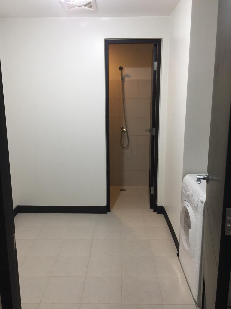                                     1 Bedroom
                                 1 Bedroom Condominium Unit in Salcedo Skysuites big photo 8