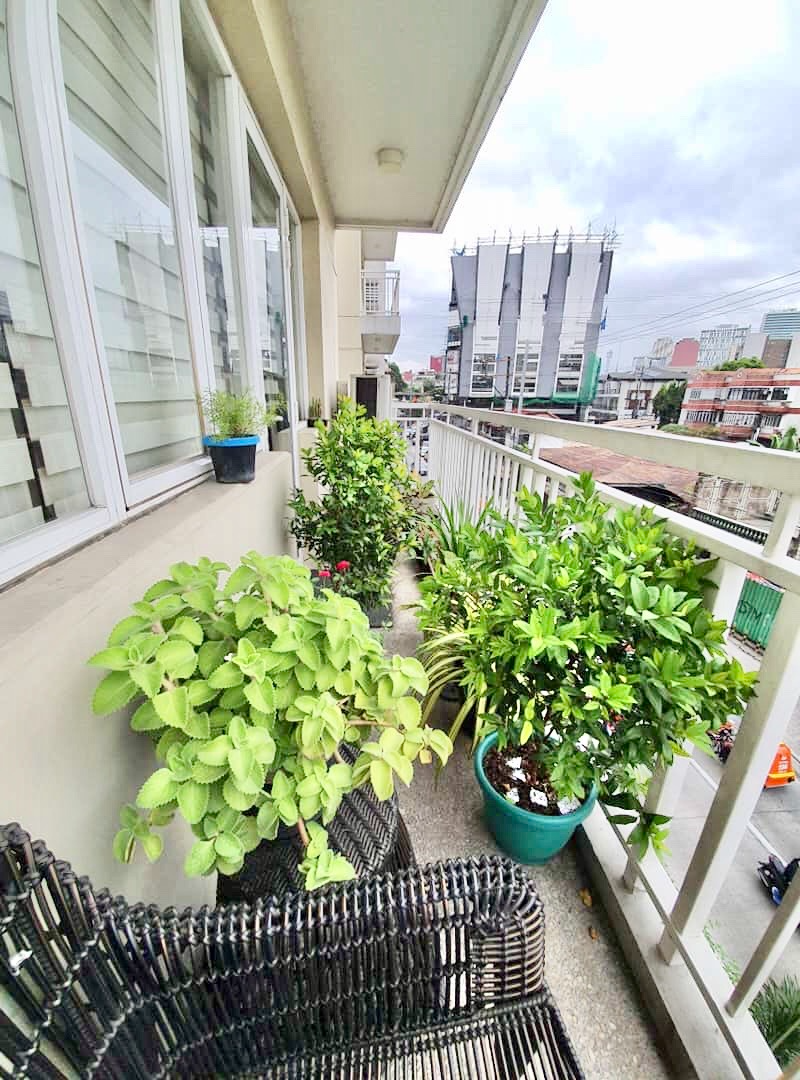                                     3 Bedroom
                                 3 Bedroom Condominium Unit in Cubao big photo 8