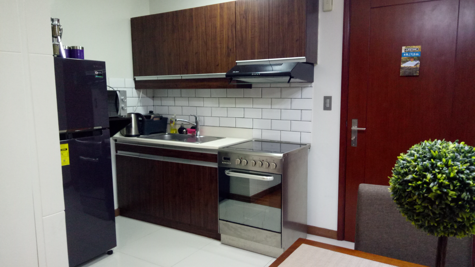                                     1 Bedroom
                                 1 Bedroom Condominium Unit in Legaspi Village big photo 5