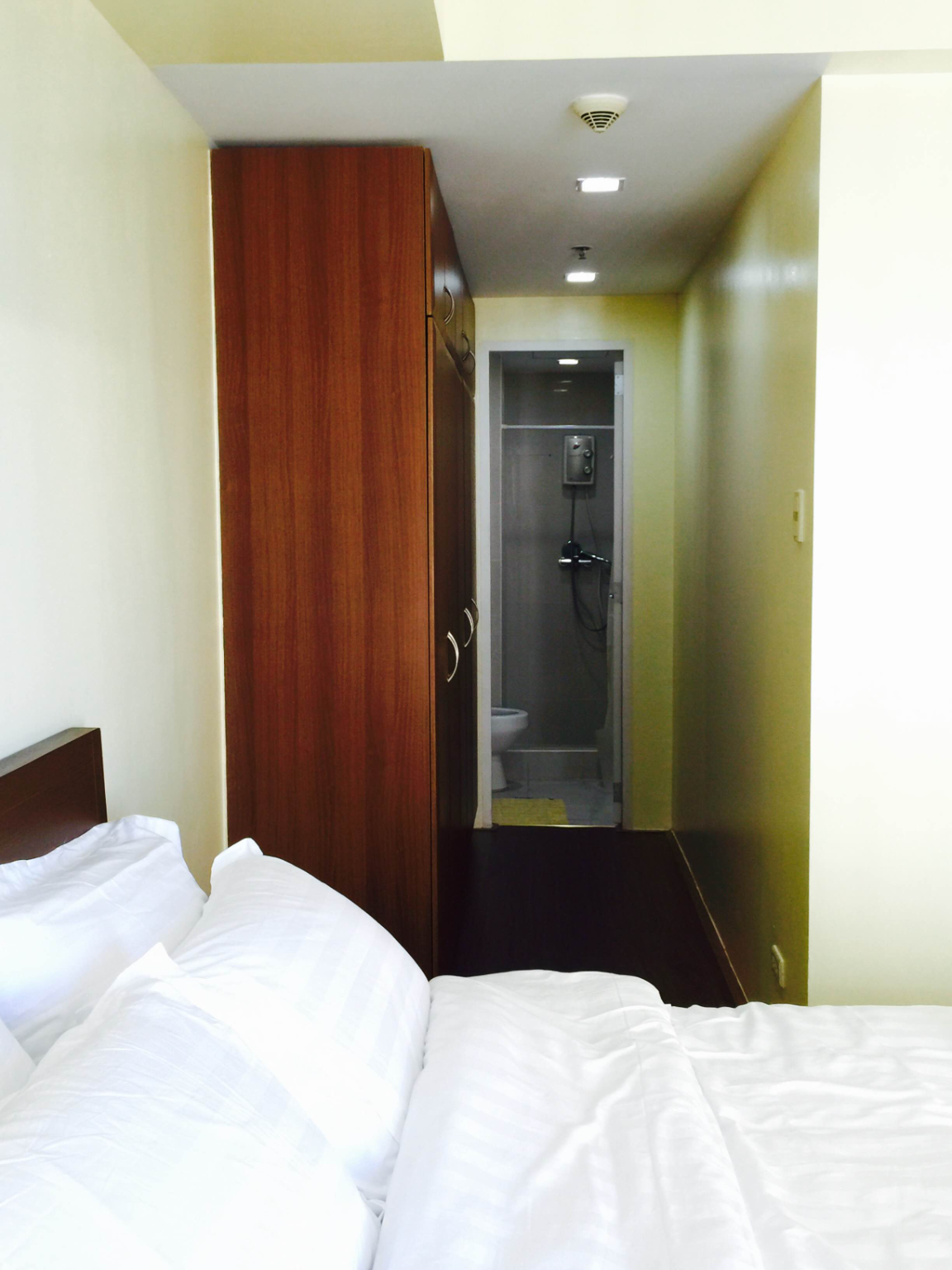                                     2 Bedroom
                                 2 Bedroom Condominium Unit in Greenbelt Chancellor big photo 4