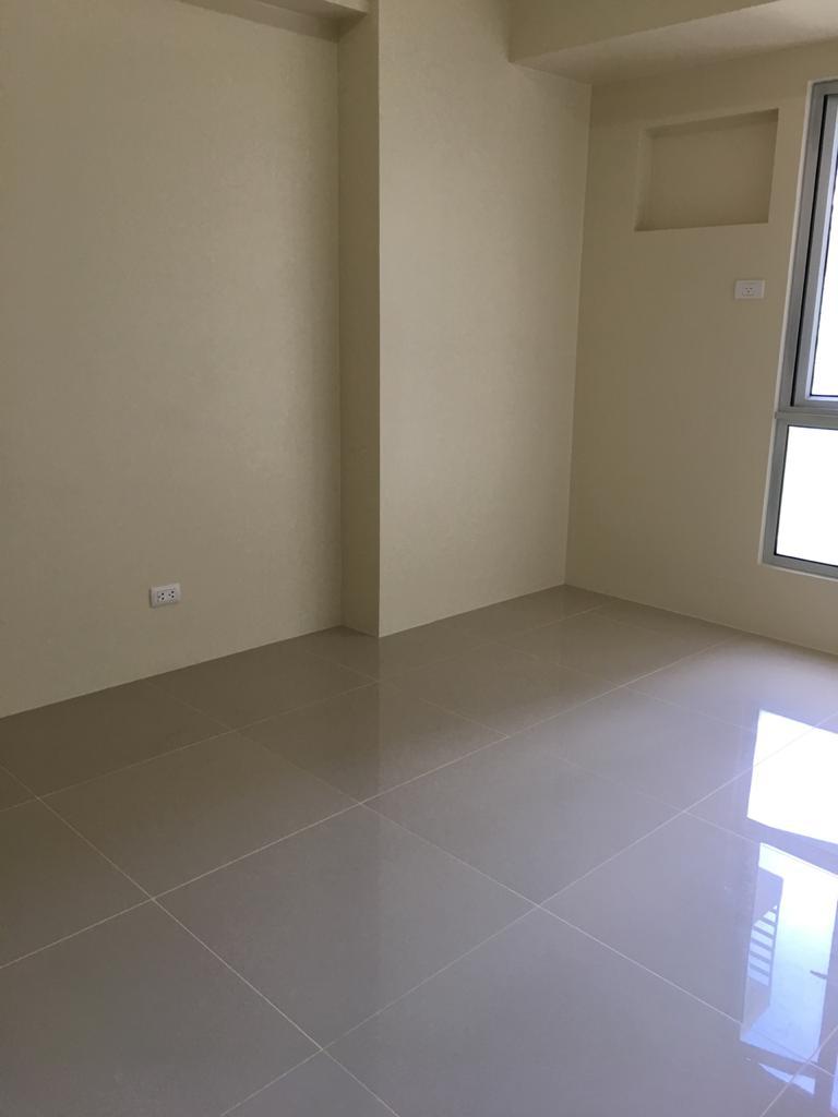                                     1 Bedroom
                                 1 Bedroom Condominium Unit in The Montane big photo 4