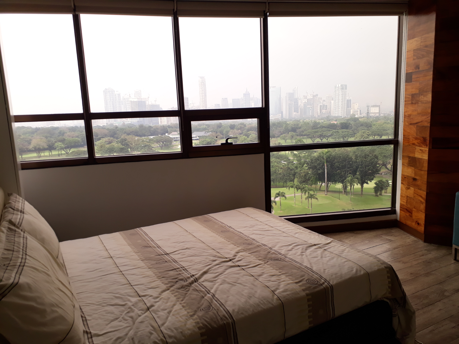                                     2 Bedroom
                                 2 Bedroom Condominium Unit in Bonifacio Global City big photo 10