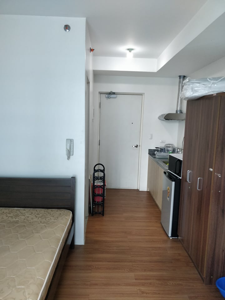                                     1 Bedroom
                                 0 Bedroom Condominium Unit in The Linear big photo 4