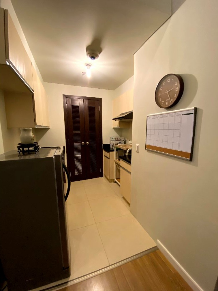                                     1 Bedroom
                                 1 Bedroom Condominium Unit in Kroma Tower big photo 4