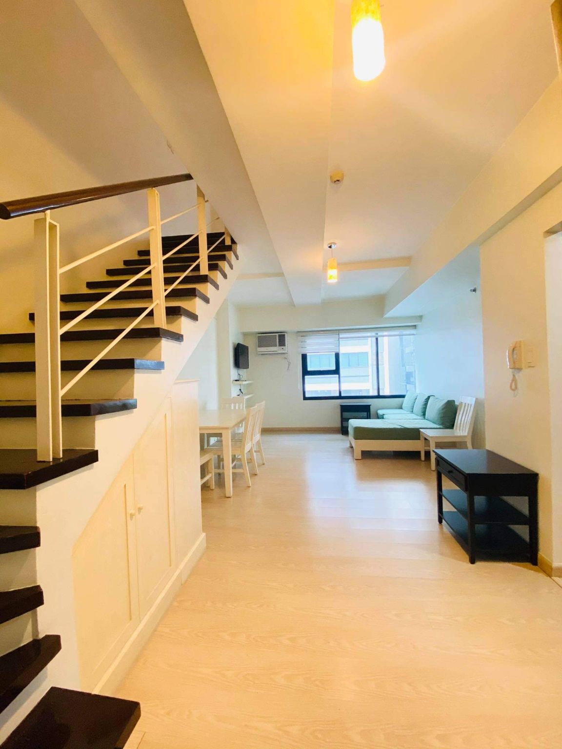                                     3 Bedroom
                                 3 Bedroom Condominium Unit in The Fort Residences big photo 3