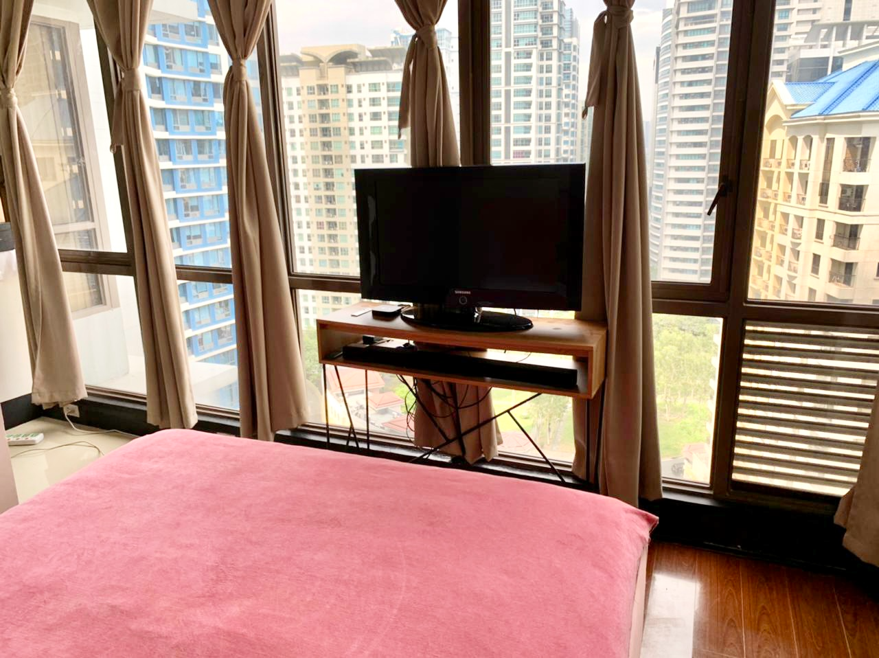                                     1 Bedroom
                                 0 Bedroom Condominium Unit in Bonifacio Global City big photo 4