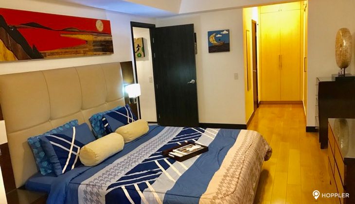                                     2 Bedroom
                                 2 Bedroom Condominium Unit in One Serendra big photo 19