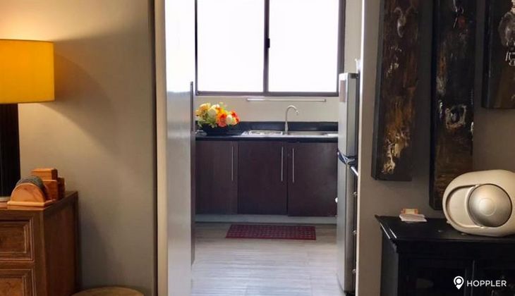                                     3 Bedroom
                                 3 Bedroom Condominium Unit in Skyway Twin Towers big photo 35