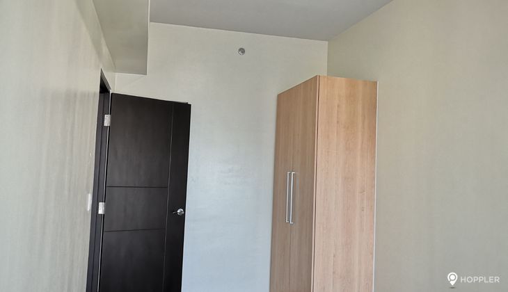                                     2 Bedroom
                                 2 Bedroom Condominium Unit in Noble Place big photo 4