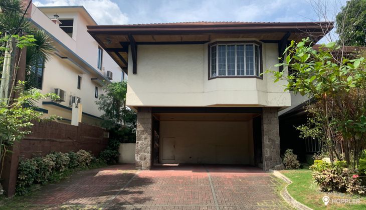                                     4 Bedroom
                                 4 Bedroom House and Lot Unit in Valle Verde 5 big photo 3