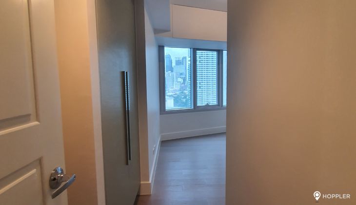                                     2 Bedroom
                                 2 Bedroom Condominium Unit in The Proscenium Residences big photo 19