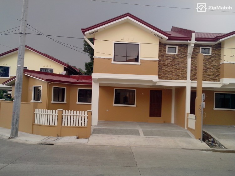                                     4 Bedroom
                                 4 Bedroom House and Lot For Sale in Oaks Residences big photo 4