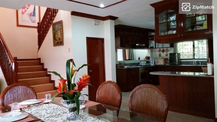                                     3 Bedroom
                                 3 Bedroom House and Lot For Sale in Royale Estate Tagaytay big photo 9