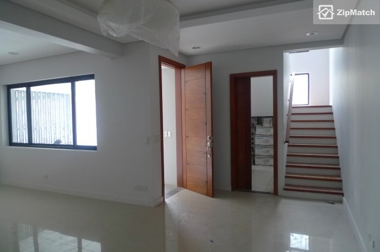                                     3 Bedroom
                                 3 Bedroom Townhouse For Sale in San Juan big photo 1