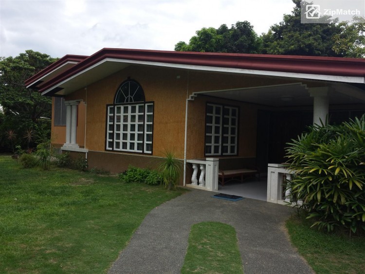                                     4 Bedroom
                                 4 Bedroom House and Lot For Sale in Dumaguete big photo 6