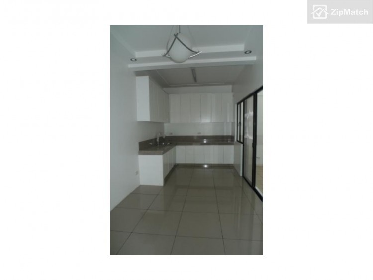                                     4 Bedroom
                                 4 Bedroom Townhouse For Sale in Townhouse Scout Quezon City House and Lot big photo 8