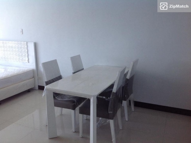                                     0
                                 Studio Type Condominium Unit For Sale in Greenbelt Madison big photo 1