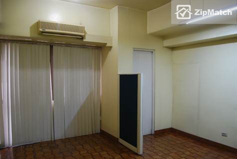                                     0
                                 Studio Type Condominium Unit For Sale in Prince Plaza 1 big photo 1