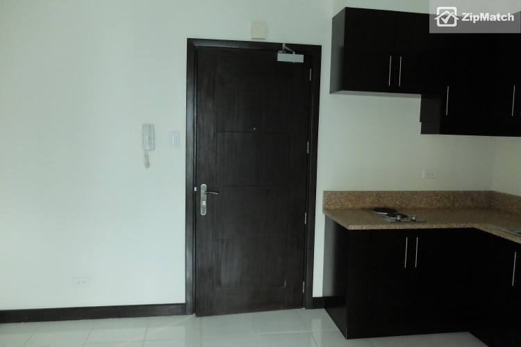                                     1 Bedroom
                                 1 Bedroom Condominium Unit For Sale in Gateway Regency big photo 8