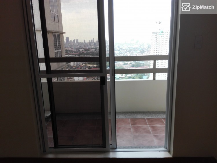                                     2 Bedroom
                                 2 Bedroom Condominium Unit For Sale in Illumina Residences big photo 4