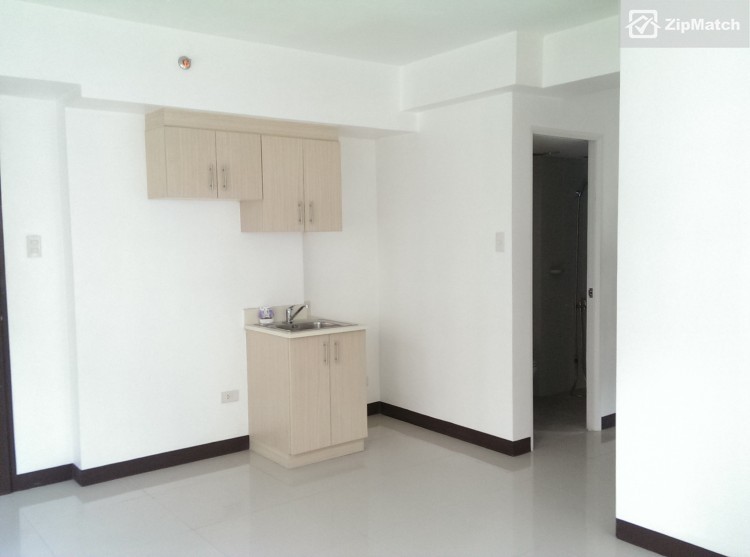                                     3 Bedroom
                                 3 Bedroom Condominium Unit For Rent in Pine Crest big photo 6