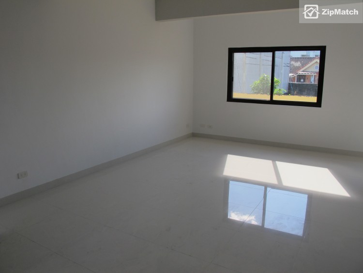                                     3 Bedroom
                                 3 Bedroom Townhouse For Sale big photo 4