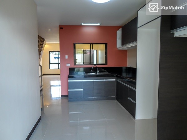                                     3 Bedroom
                                 3 Bedroom Townhouse For Sale big photo 6