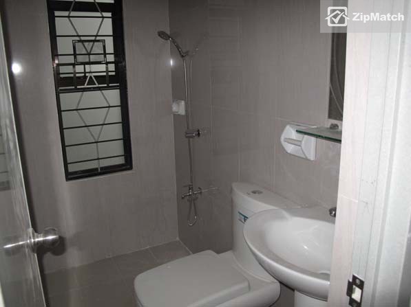                                     4 Bedroom
                                 4 Bedroom Townhouse For Sale  big photo 18