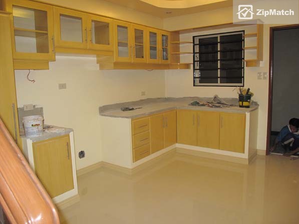                                     5 Bedroom
                                 5 Bedroom Townhouse For Sale big photo 16