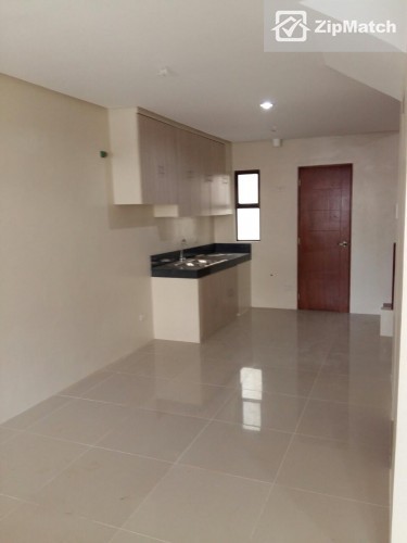                                     4 Bedroom
                                 4 Bedroom Townhouse For Sale big photo 8