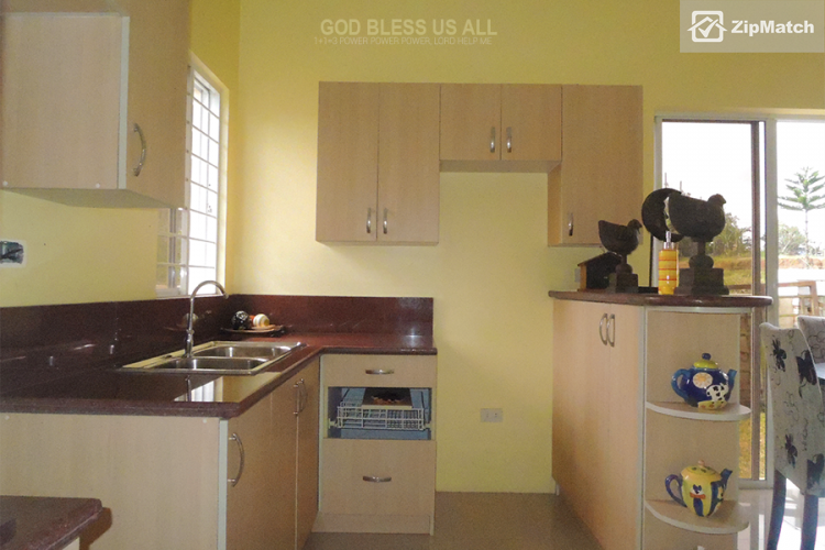                                     4 Bedroom
                                 4 Bedroom House and Lot For Sale big photo 5