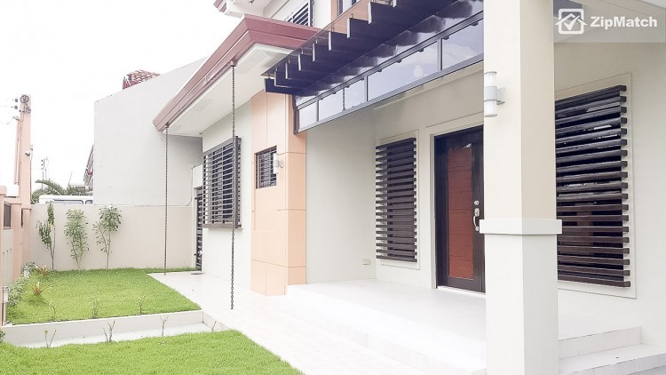                                     4 Bedroom
                                 4 Bedroom House and Lot For Sale in Sto Nino Village big photo 2