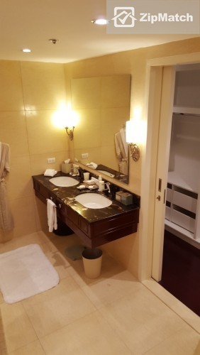                                     2 Bedroom
                                 2 Bedroom Condominium Unit For Sale in Raffles Residences Makati big photo 9